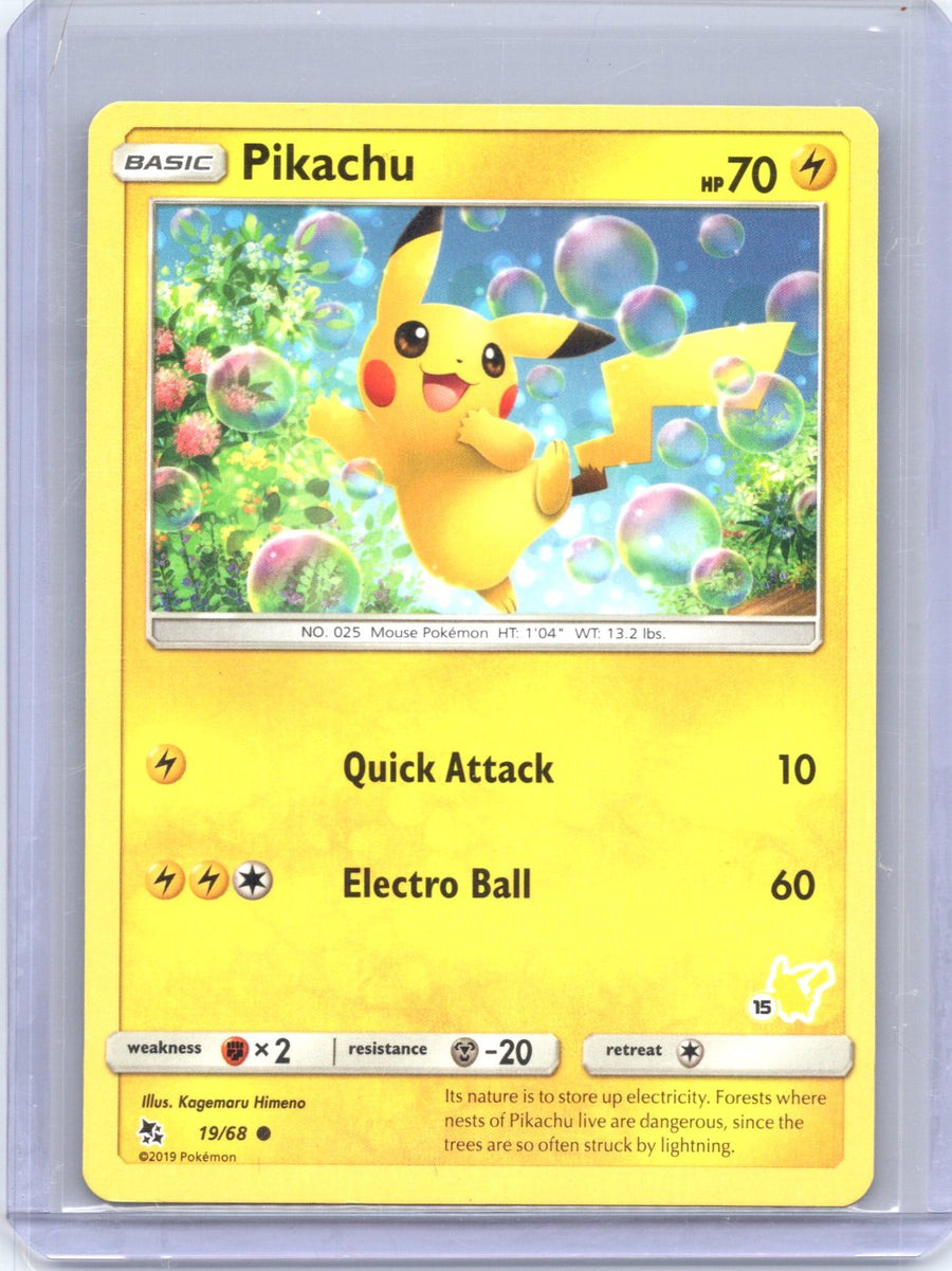 Pikachu 19/68 ( Battle Academy)